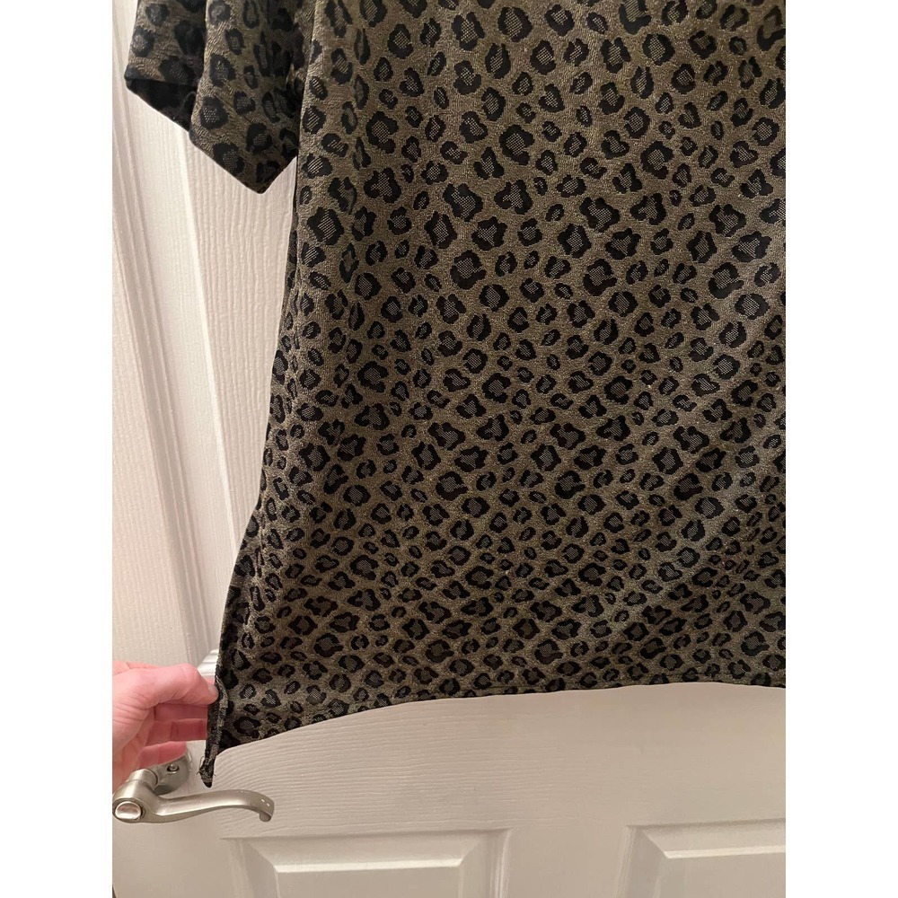 Rabbit Rabbit Rabbit Shirt - Picture 4 of 4